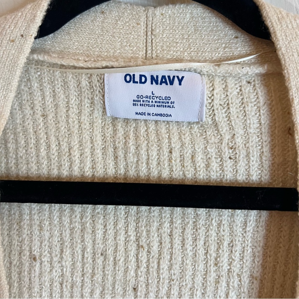 Old Navy Cream Cardigan/Sweater Large - Picture 2 of 4